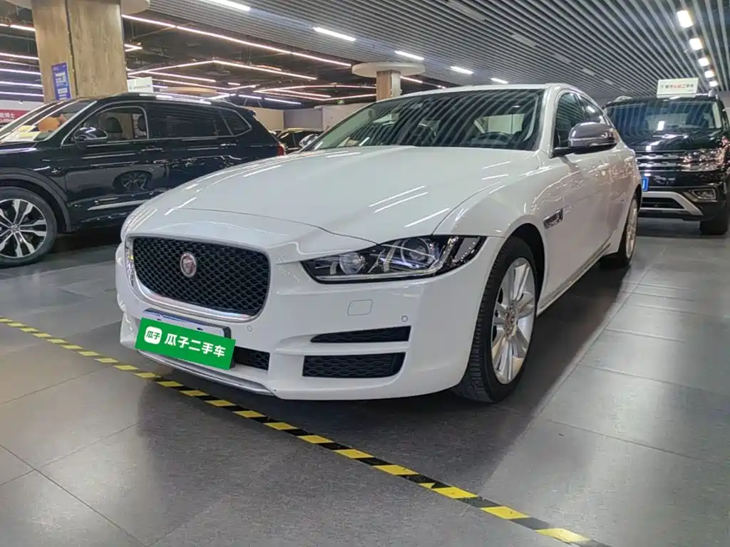 Jaguar XEL — фото 2