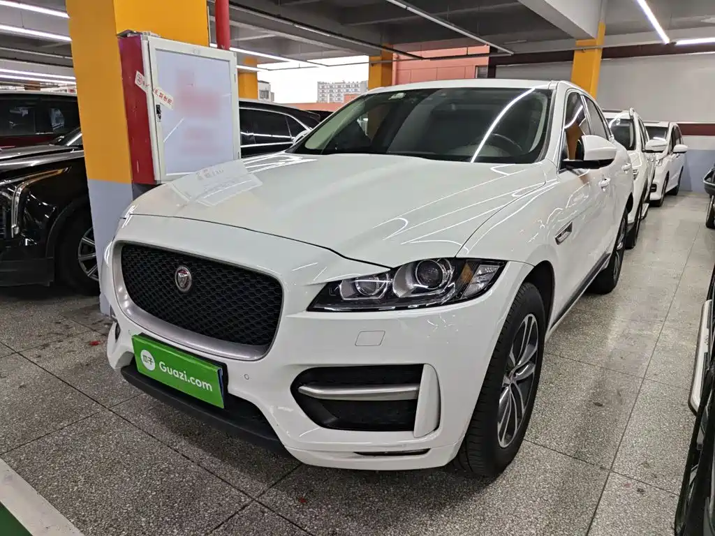 Jaguar F-PACE — фото 2