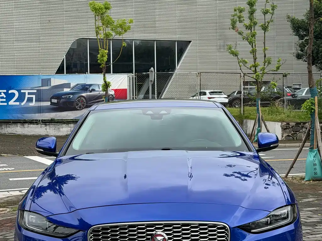 Jaguar XEL — фото 3