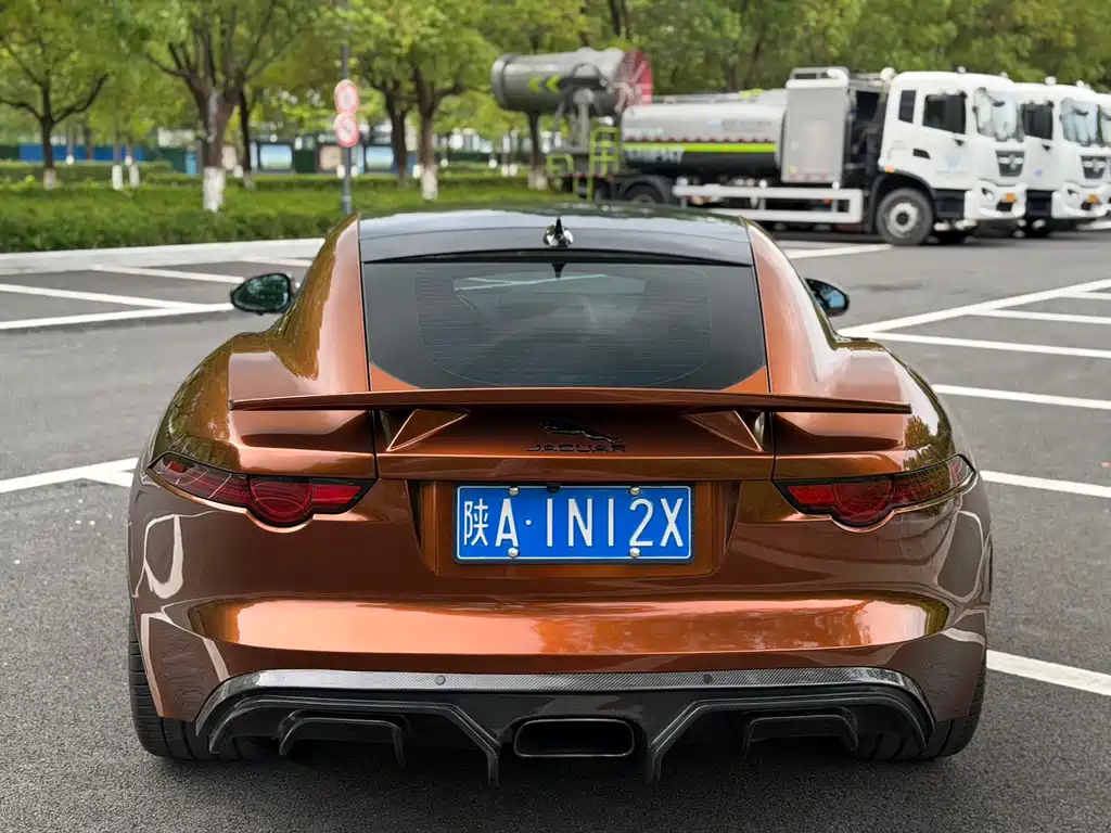 Jaguar F-TYPE — фото 7