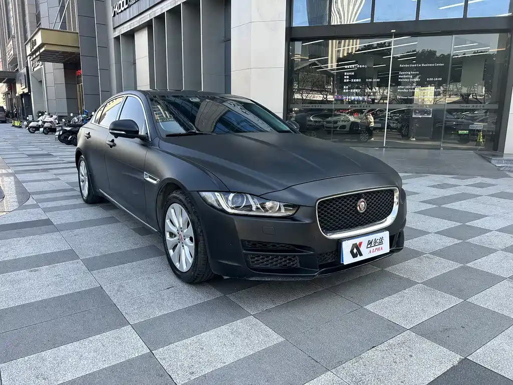 Jaguar XEL — фото 3