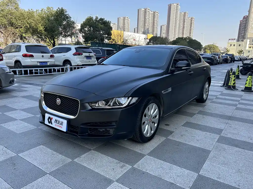 Jaguar XEL