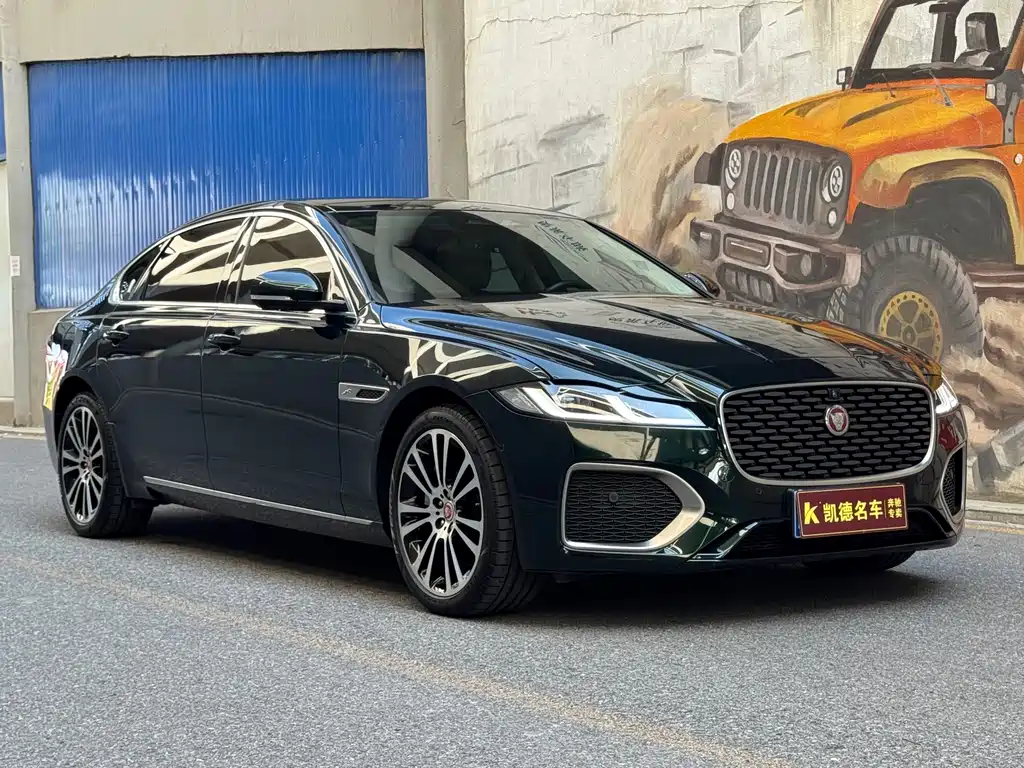 Jaguar XFL — фото 3