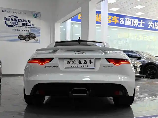 Jaguar F-TYPE — фото 5