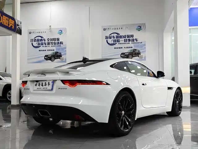 Jaguar F-TYPE — фото 6