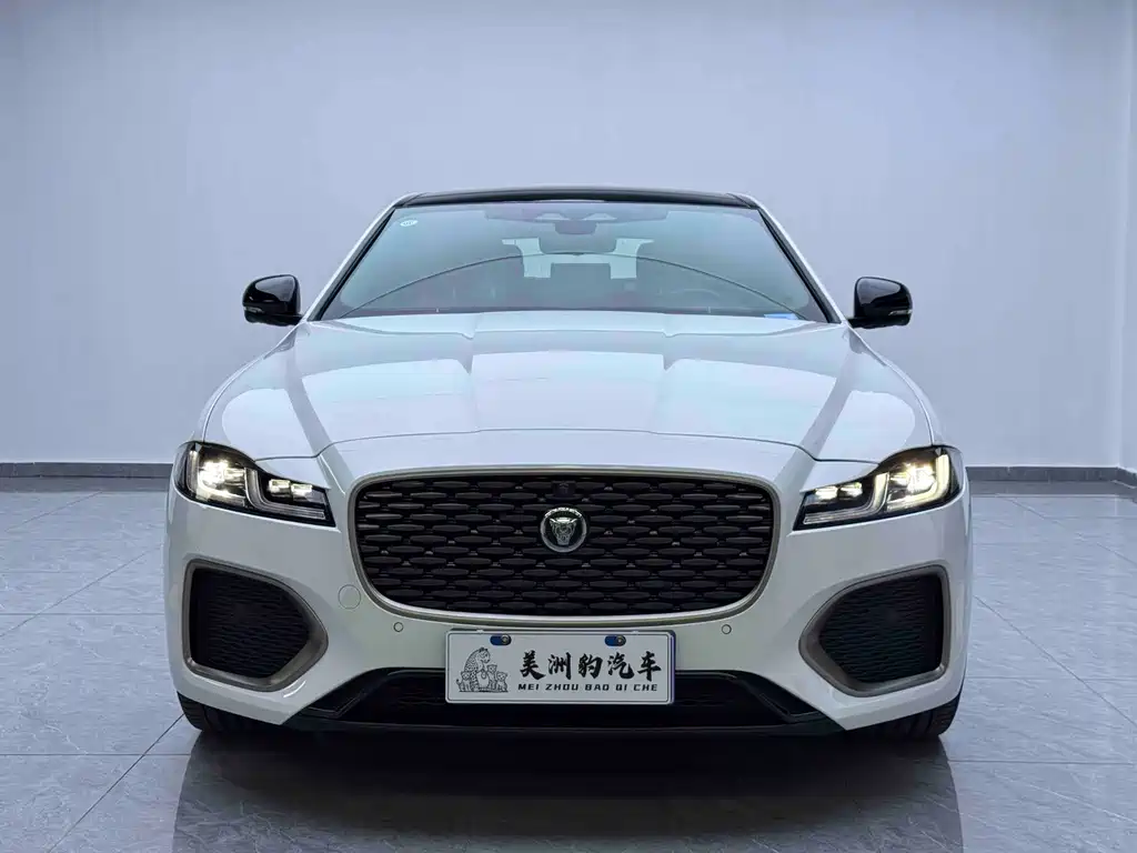 Jaguar XFL — фото 2