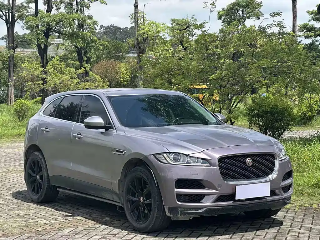 Jaguar F-PACE — фото 3