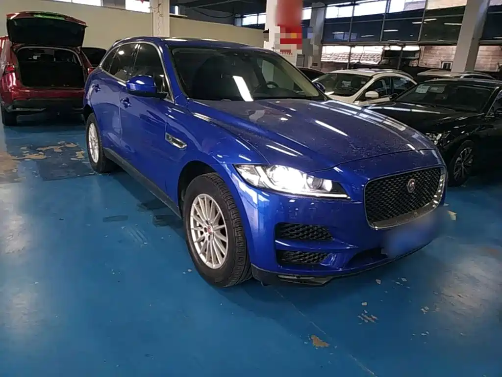 Jaguar F-PACE — фото 4
