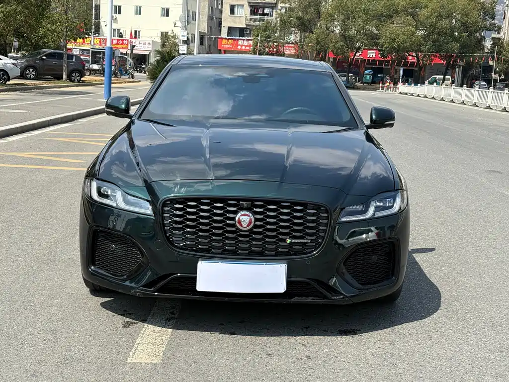 Jaguar XFL — фото 2