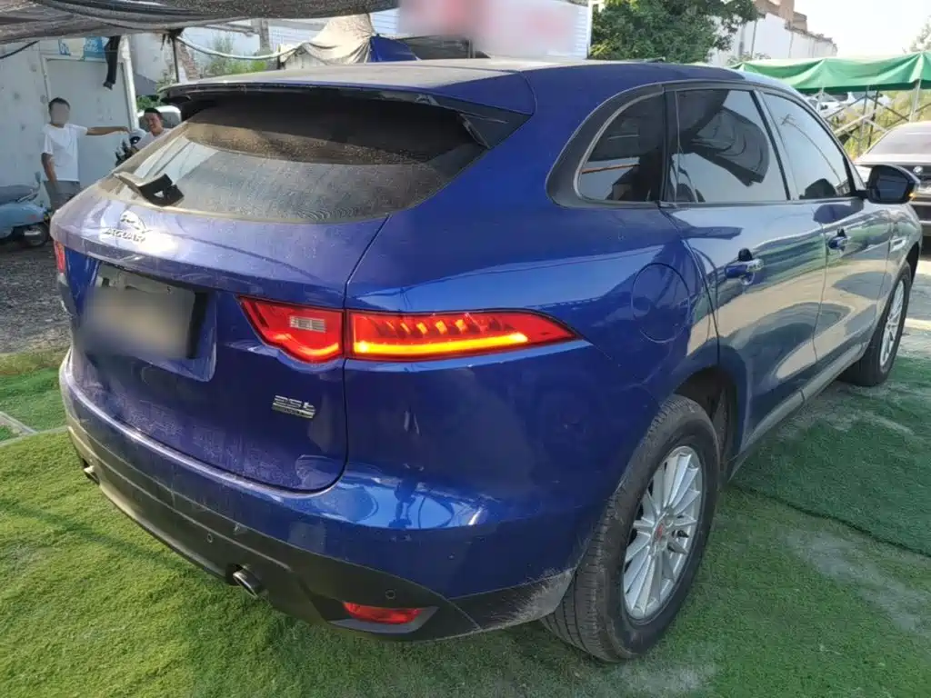 Jaguar F-PACE — фото 7