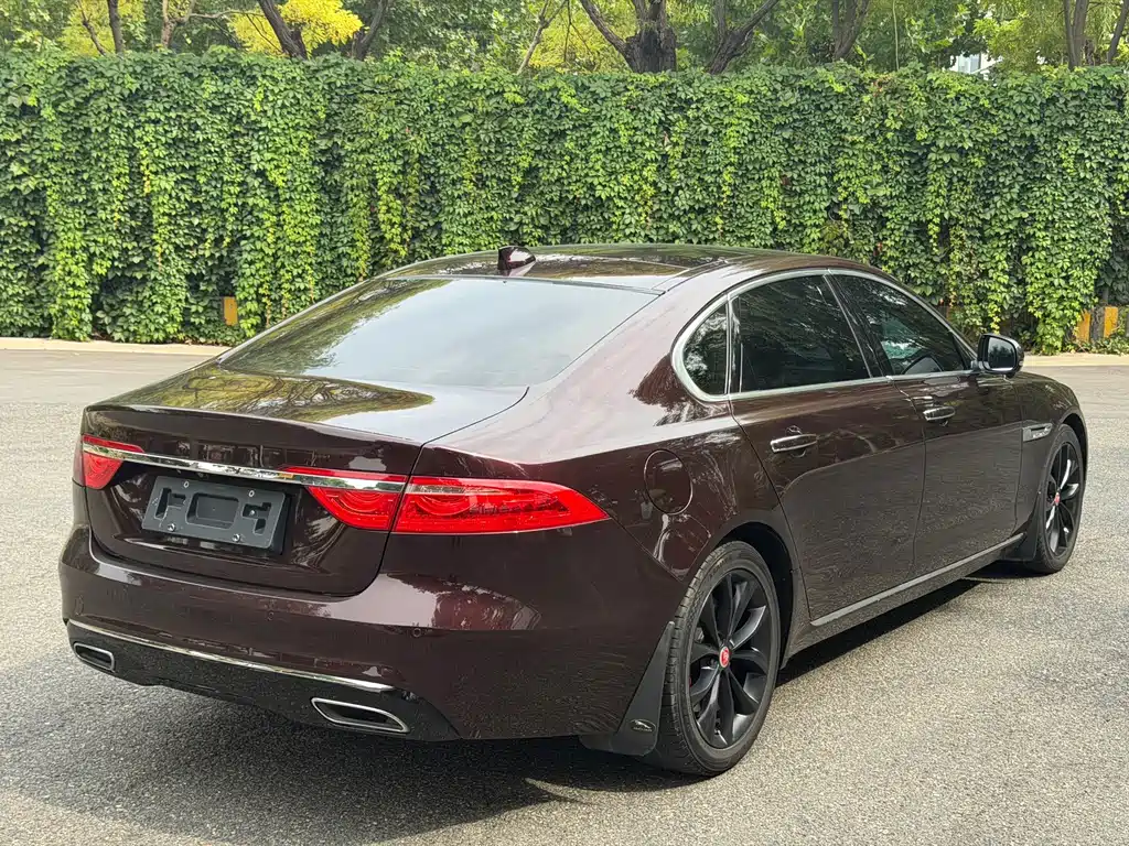 Jaguar XFL — фото 9