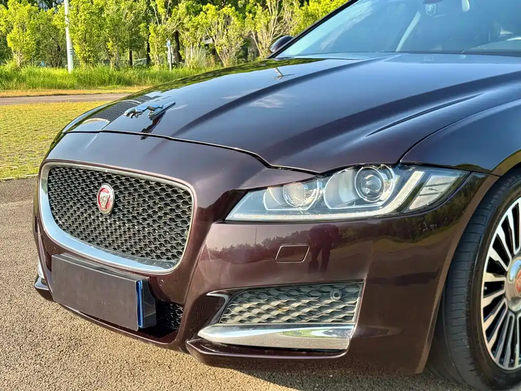 Jaguar XFL — фото 10
