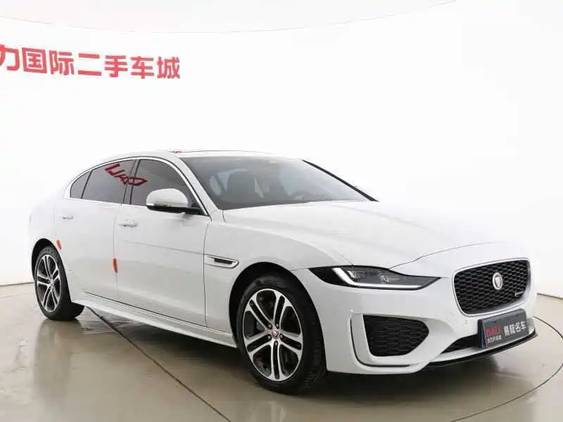 Jaguar XEL — фото 3