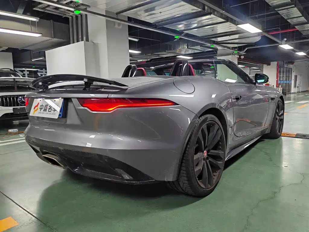 Jaguar F-TYPE — фото 17
