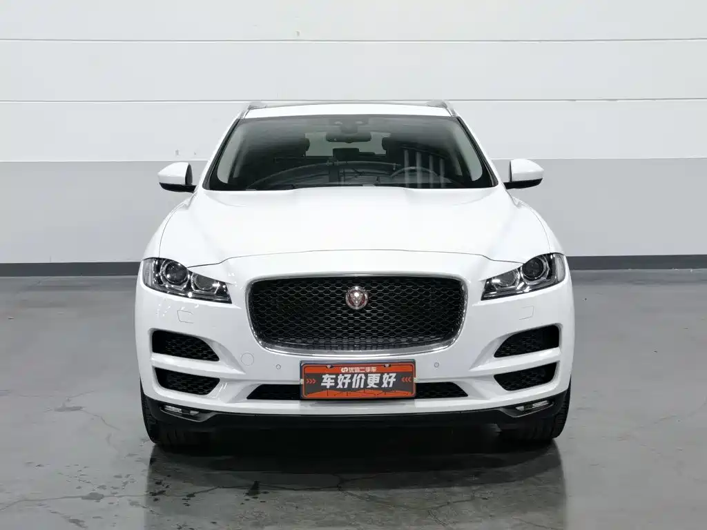 Jaguar F-PACE — фото 3