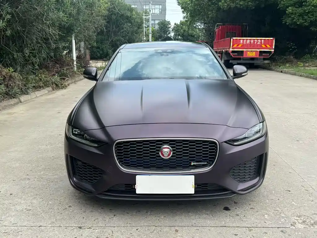 Jaguar XEL — фото 2
