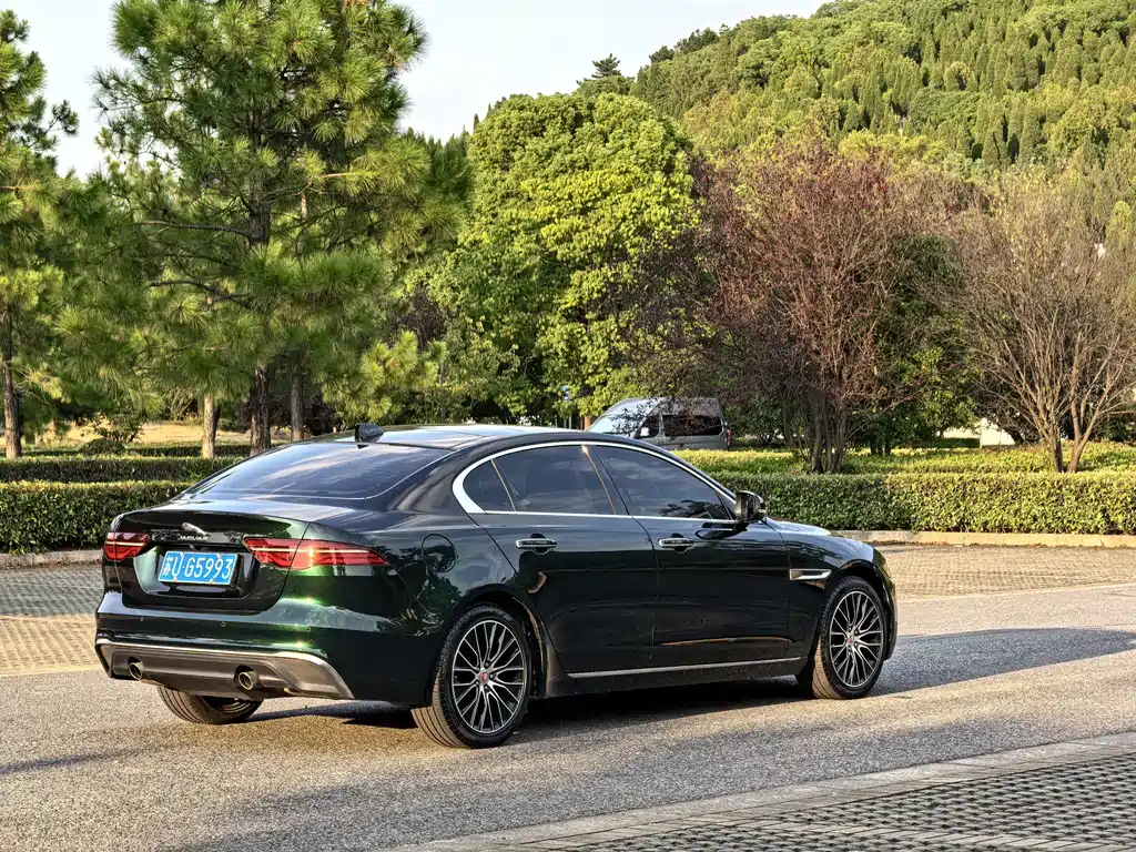 Jaguar XEL — фото 18