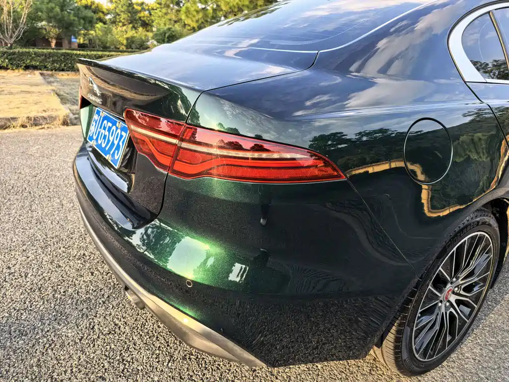Jaguar XEL — фото 20