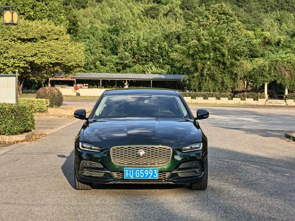 Jaguar XEL — фото 3