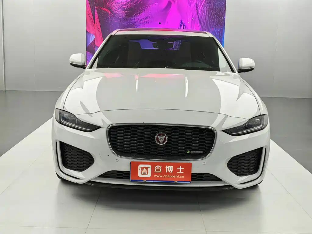 Jaguar XEL — фото 2