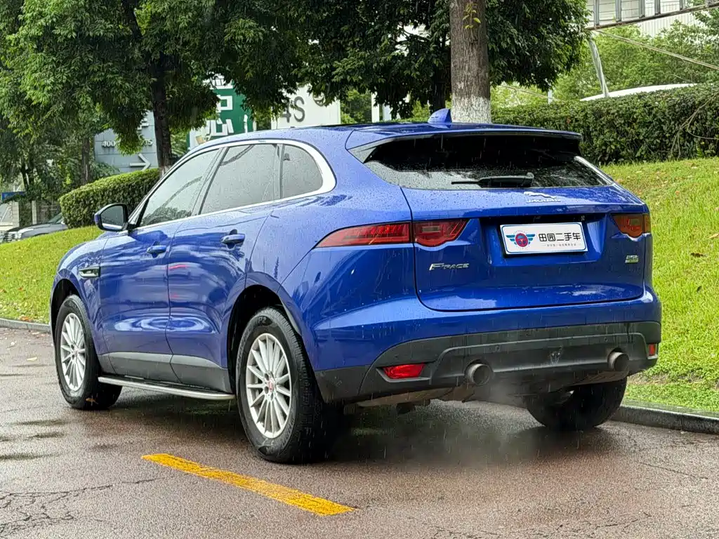 Jaguar F-PACE — фото 4