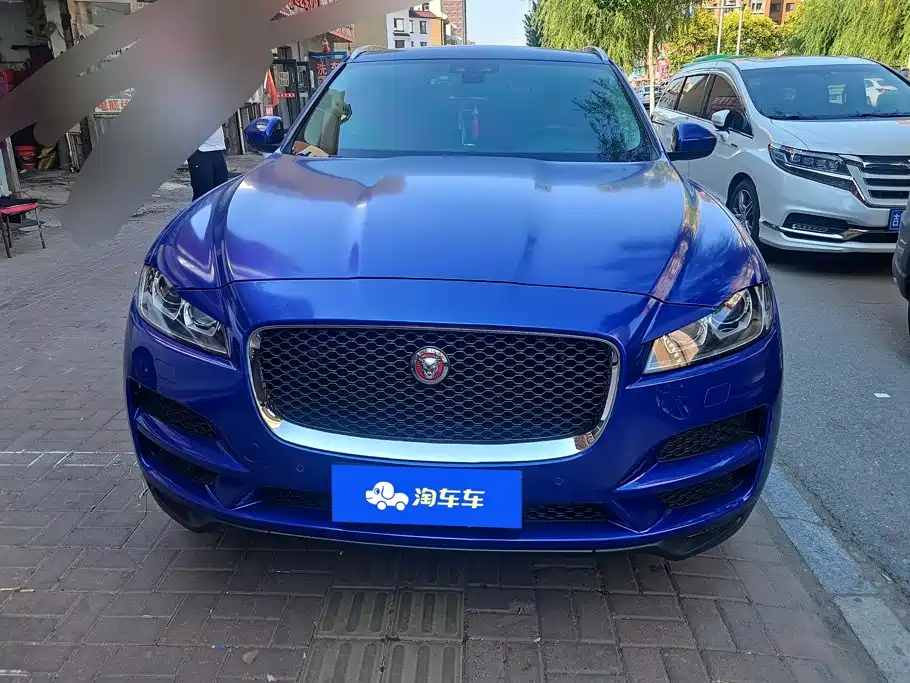 Jaguar F-PACE — фото 2