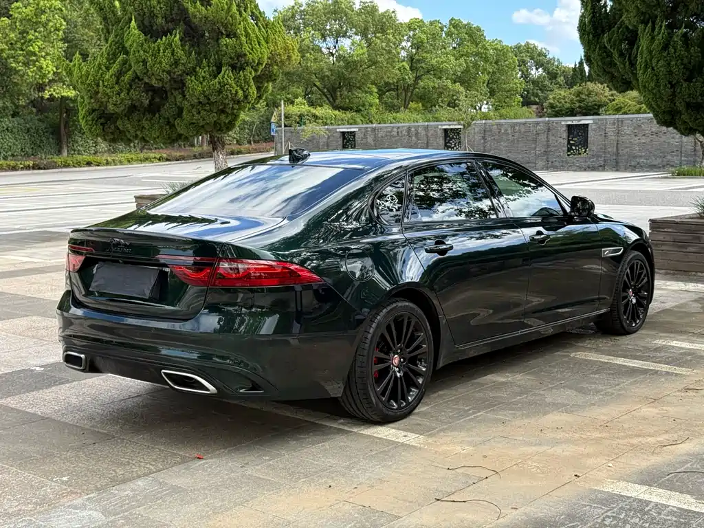 Jaguar XFL — фото 4