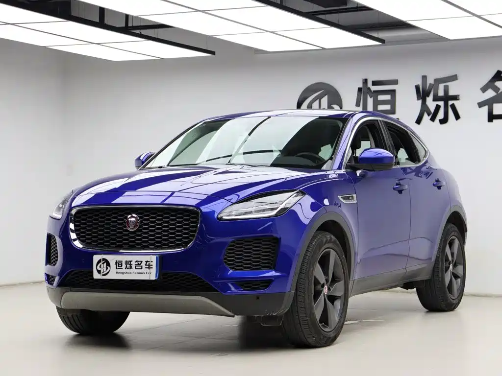 Jaguar E-PACE — фото 26