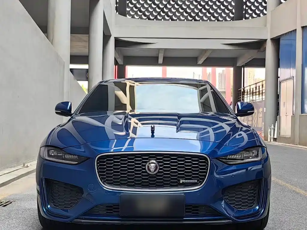 Jaguar XEL — фото 3