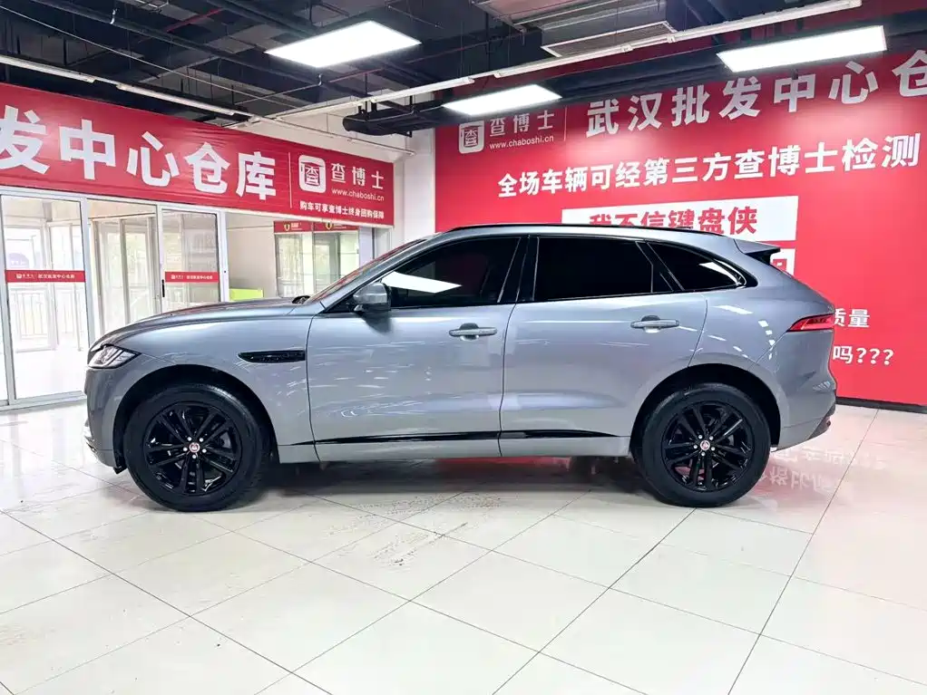 Jaguar F-PACE — фото 4