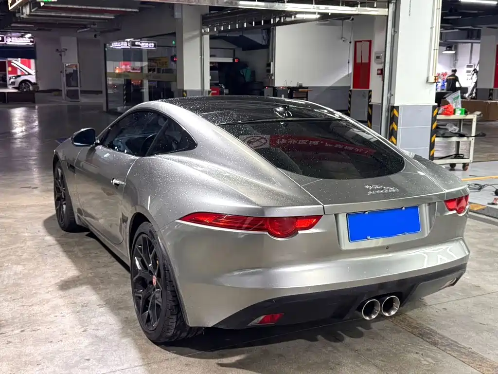 Jaguar F-TYPE — фото 7