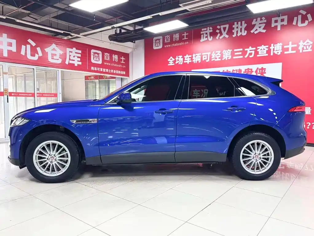 Jaguar F-PACE — фото 4