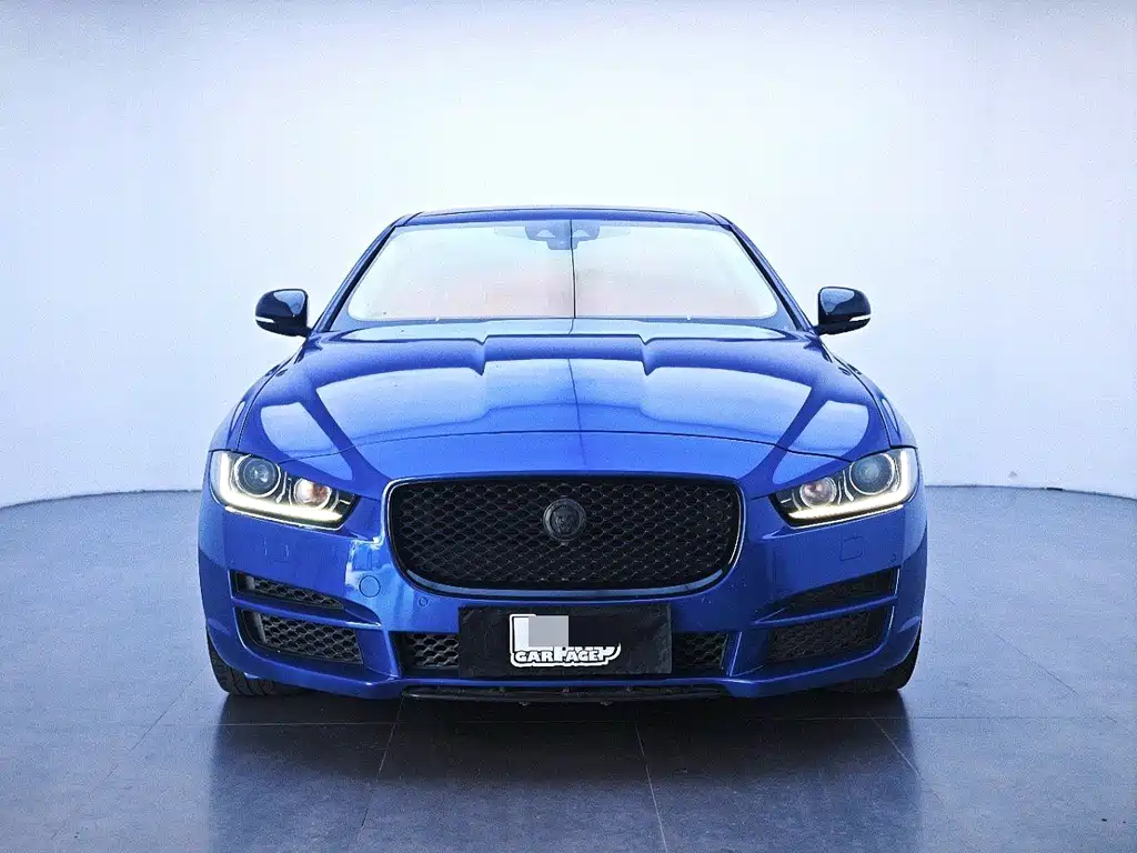 Jaguar XEL — фото 9