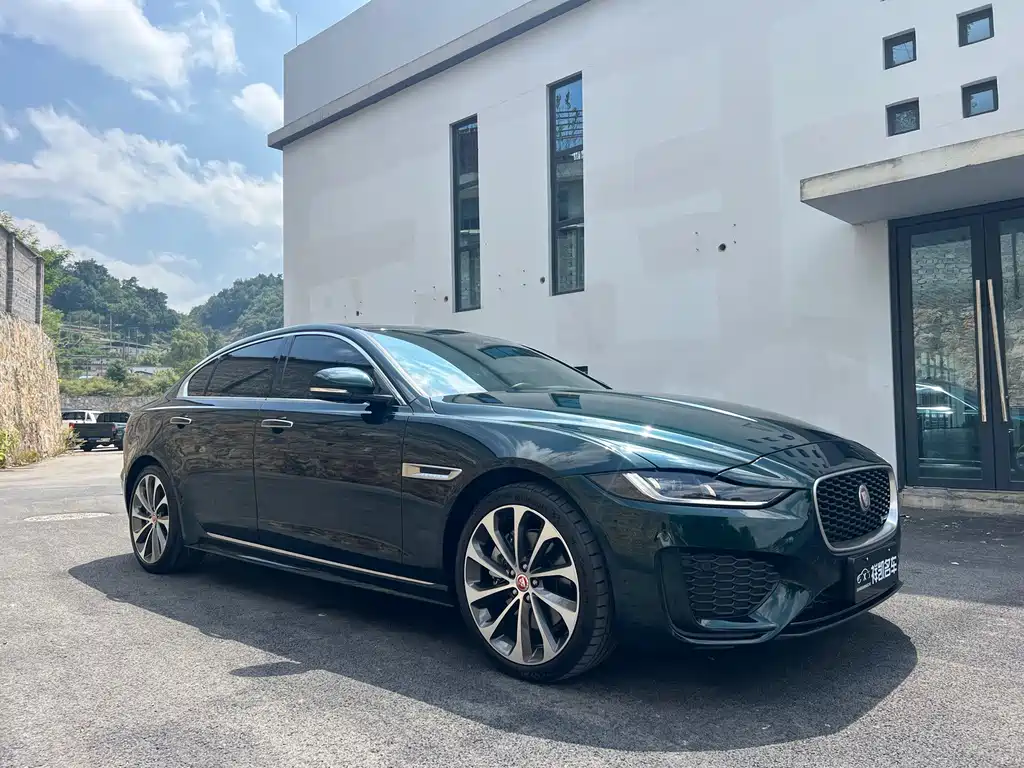 Jaguar XEL — фото 3