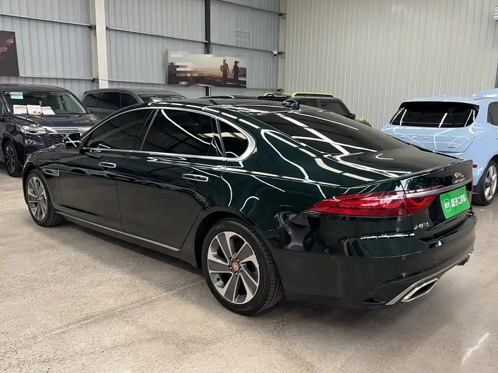 Jaguar XFL — фото 17