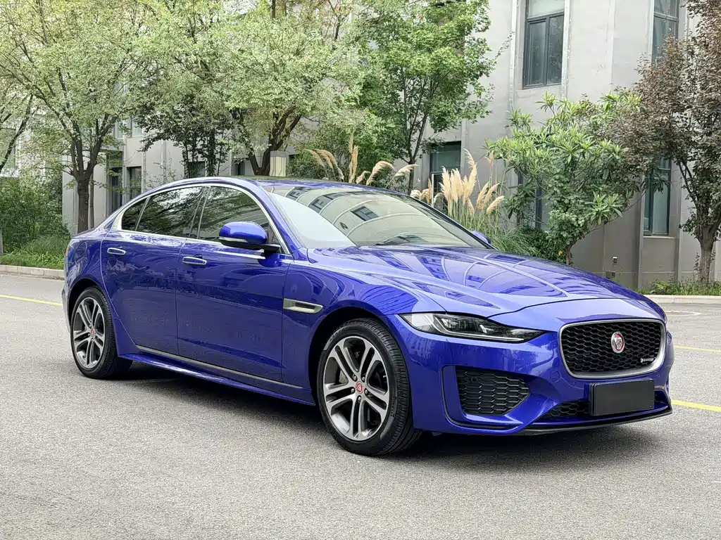 Jaguar XEL — фото 3