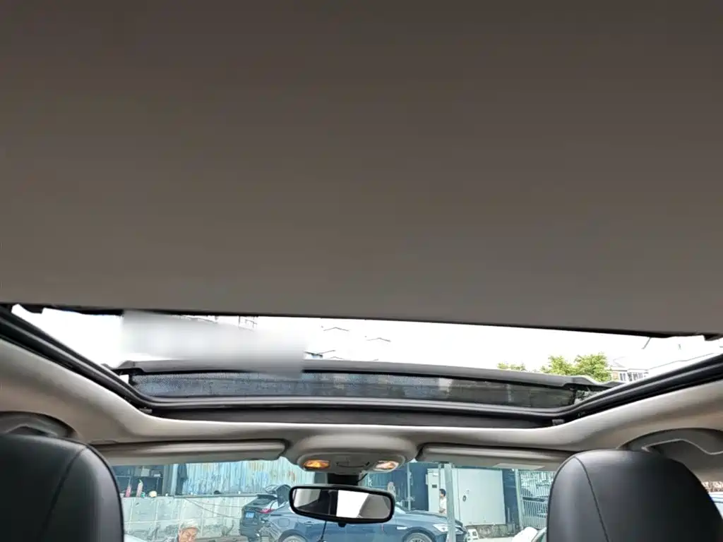 Jeep Compass — фото 18