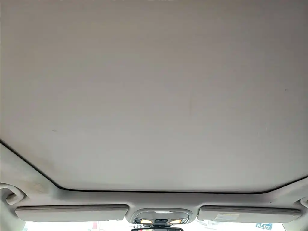 Jeep Cherokee — фото 18