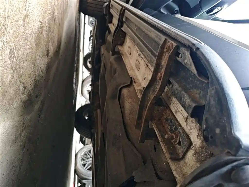 Jeep Cherokee — фото 22