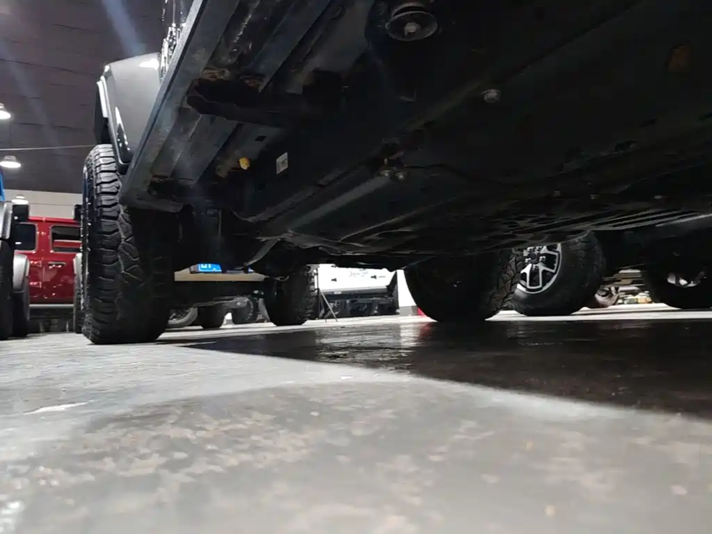 Jeep Wrangler — фото 22