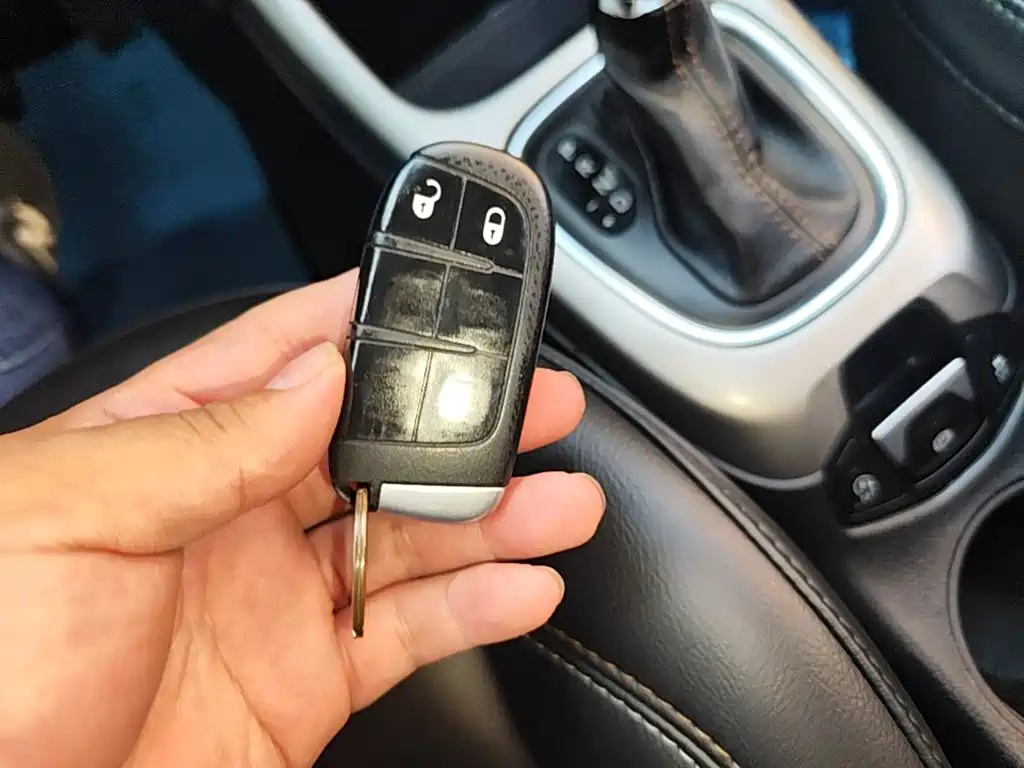 Jeep Compass — фото 17