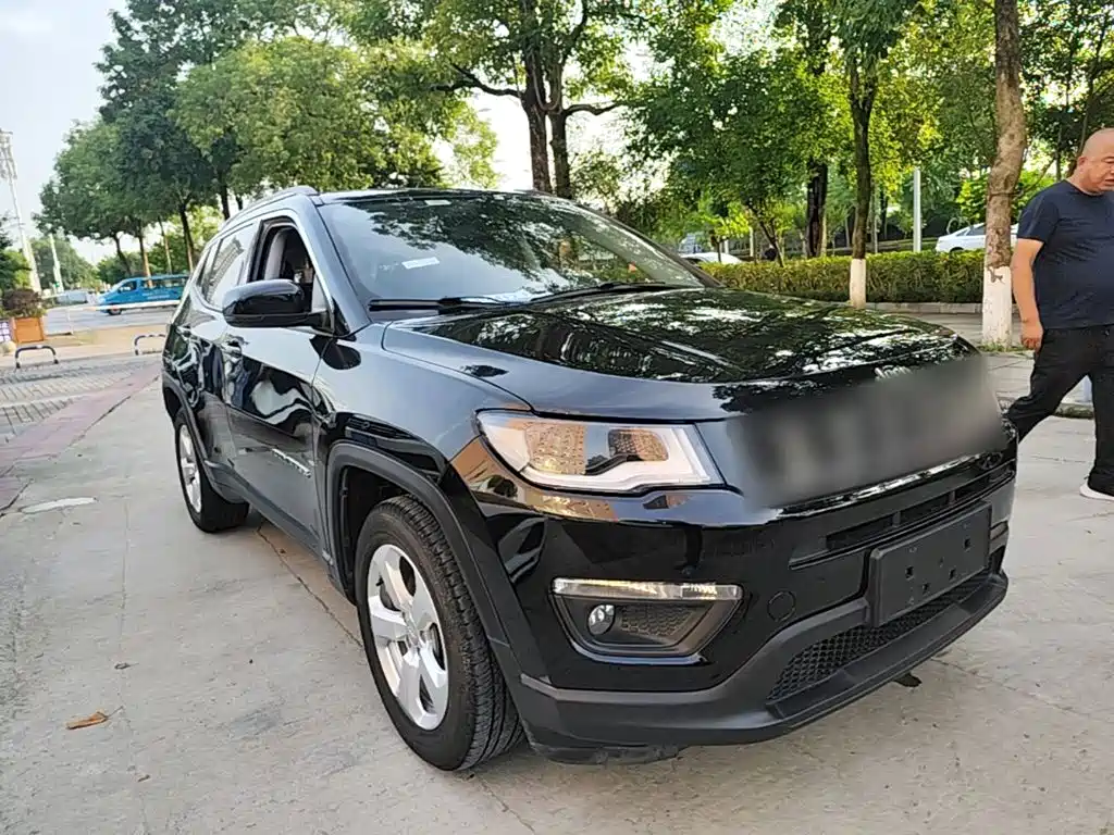 Jeep Compass — фото 22