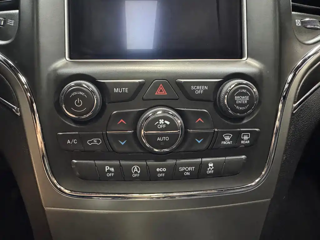 Jeep Grand Cherokee (Import) — фото 23