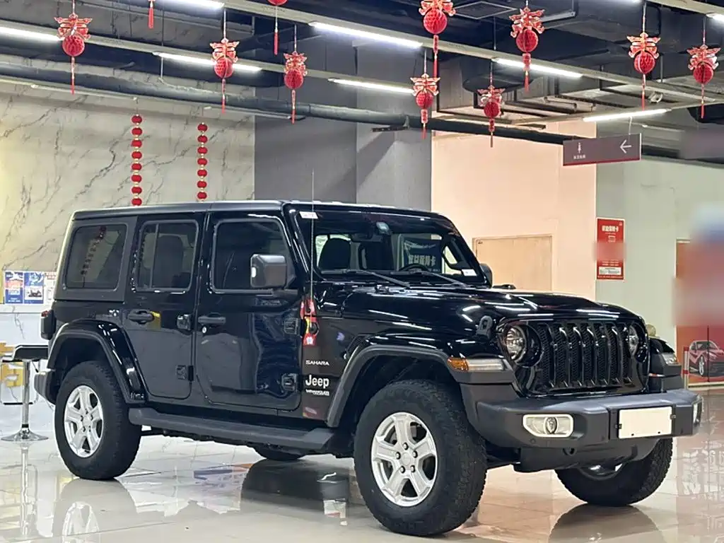 Jeep Wrangler — фото 9
