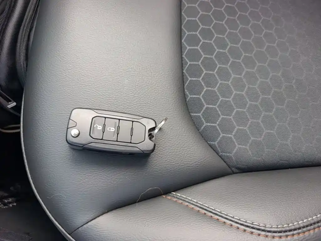 Jeep Compass — фото 9