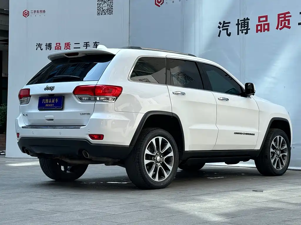 Jeep Grand Cherokee (Import) — фото 4