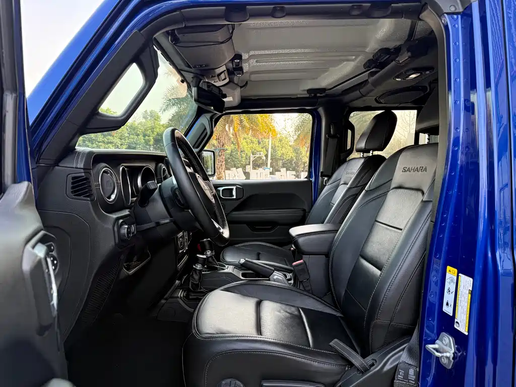 Jeep Wrangler — фото 3