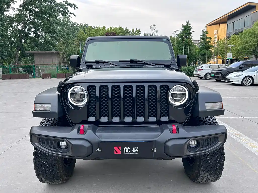 Jeep Wrangler — фото 2