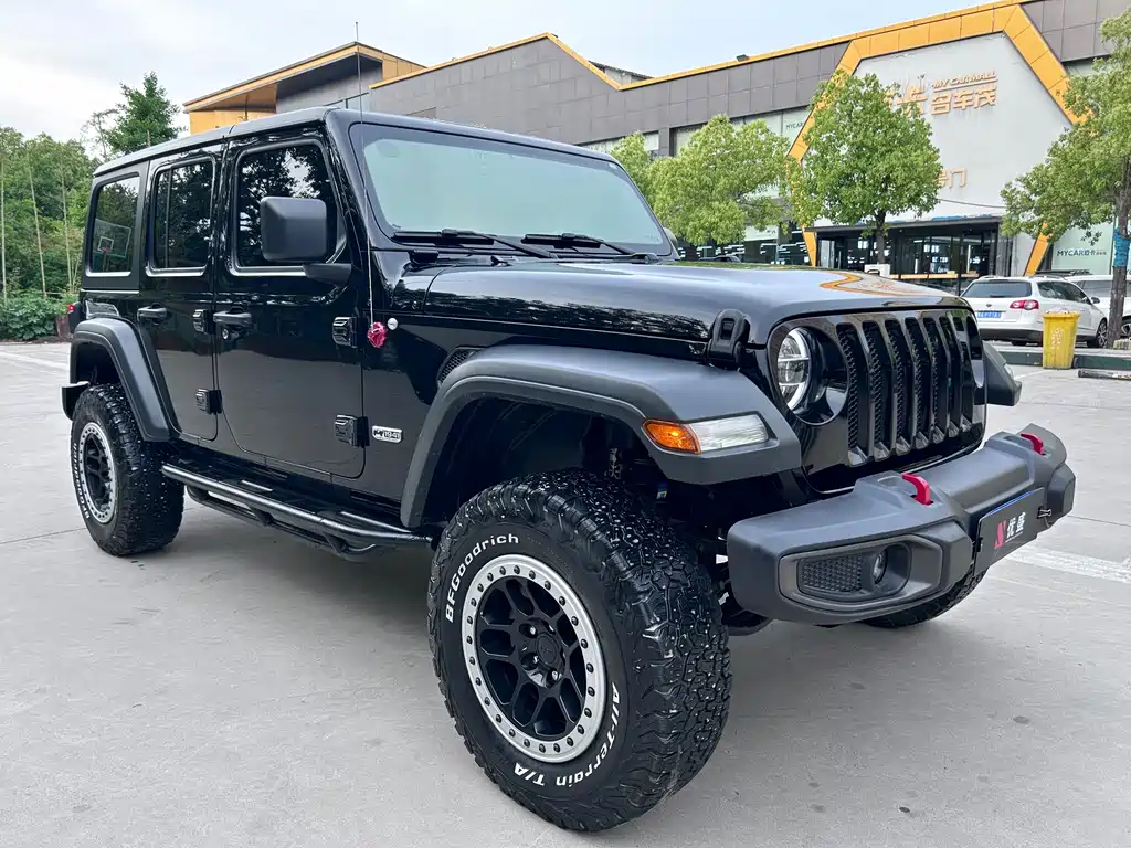 Jeep Wrangler — фото 3