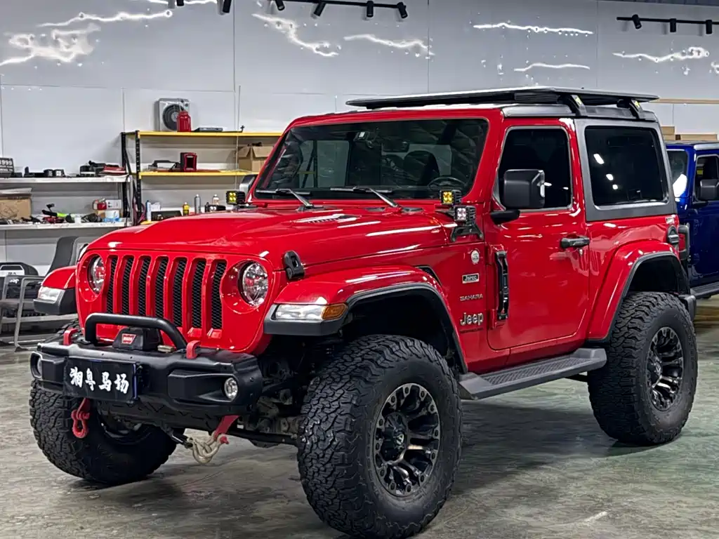 Jeep Wrangler — фото 2